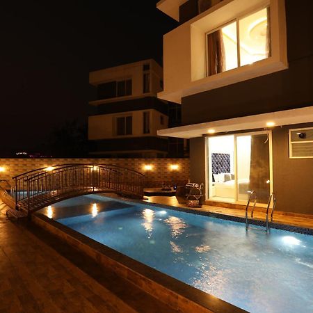 Casa Lola Villa โลนาวาลา ภายนอก รูปภาพ