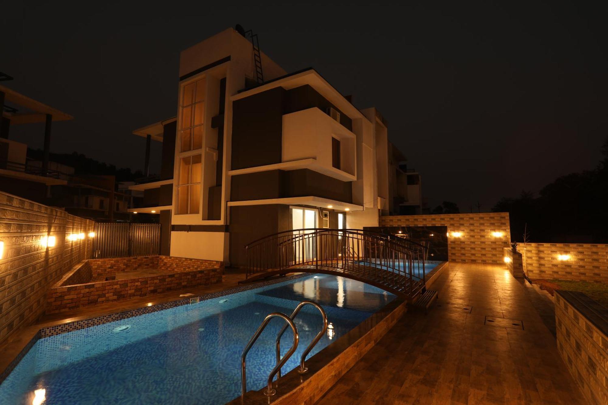 Casa Lola Villa โลนาวาลา ภายนอก รูปภาพ