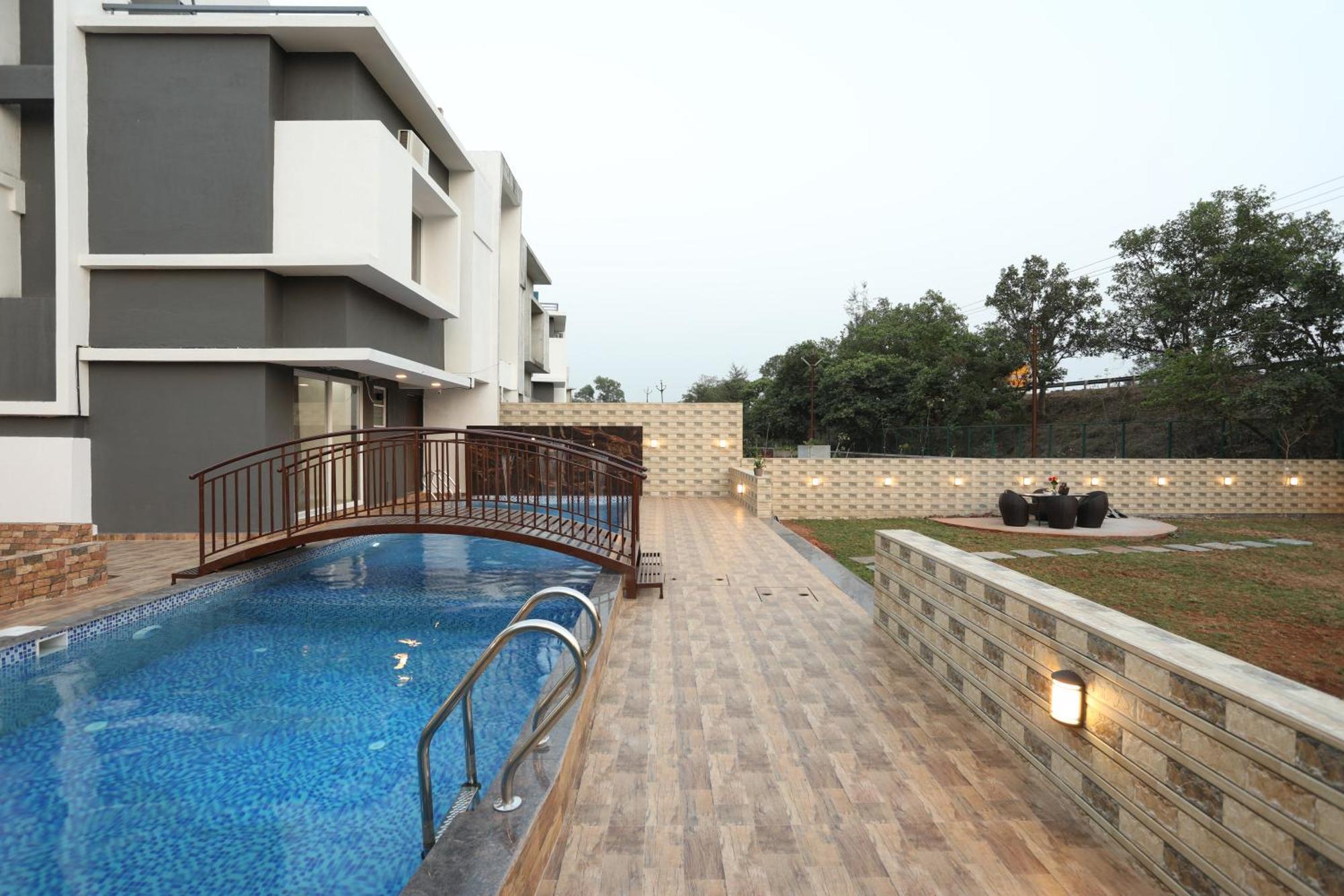 Casa Lola Villa โลนาวาลา ภายนอก รูปภาพ